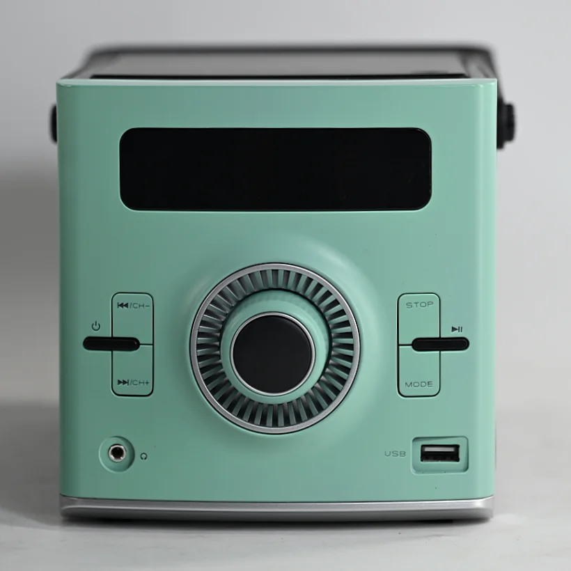 colorful wireless kids portable cd player with clear load sound speaker