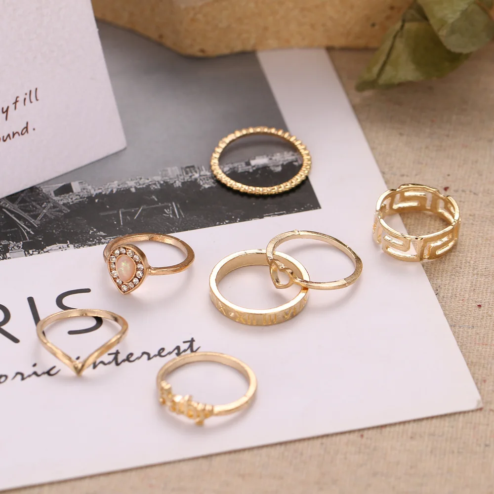 Aug jewelry European and American hot-selling new creative geometric baby love letter ring set 7-piece ring