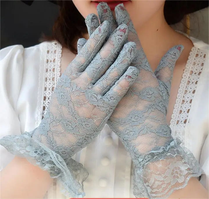 Women Fashion Elegant Short Lace Gloves Courtesy Summer Gloves For Dinner Parties Wedding Gloves For Women