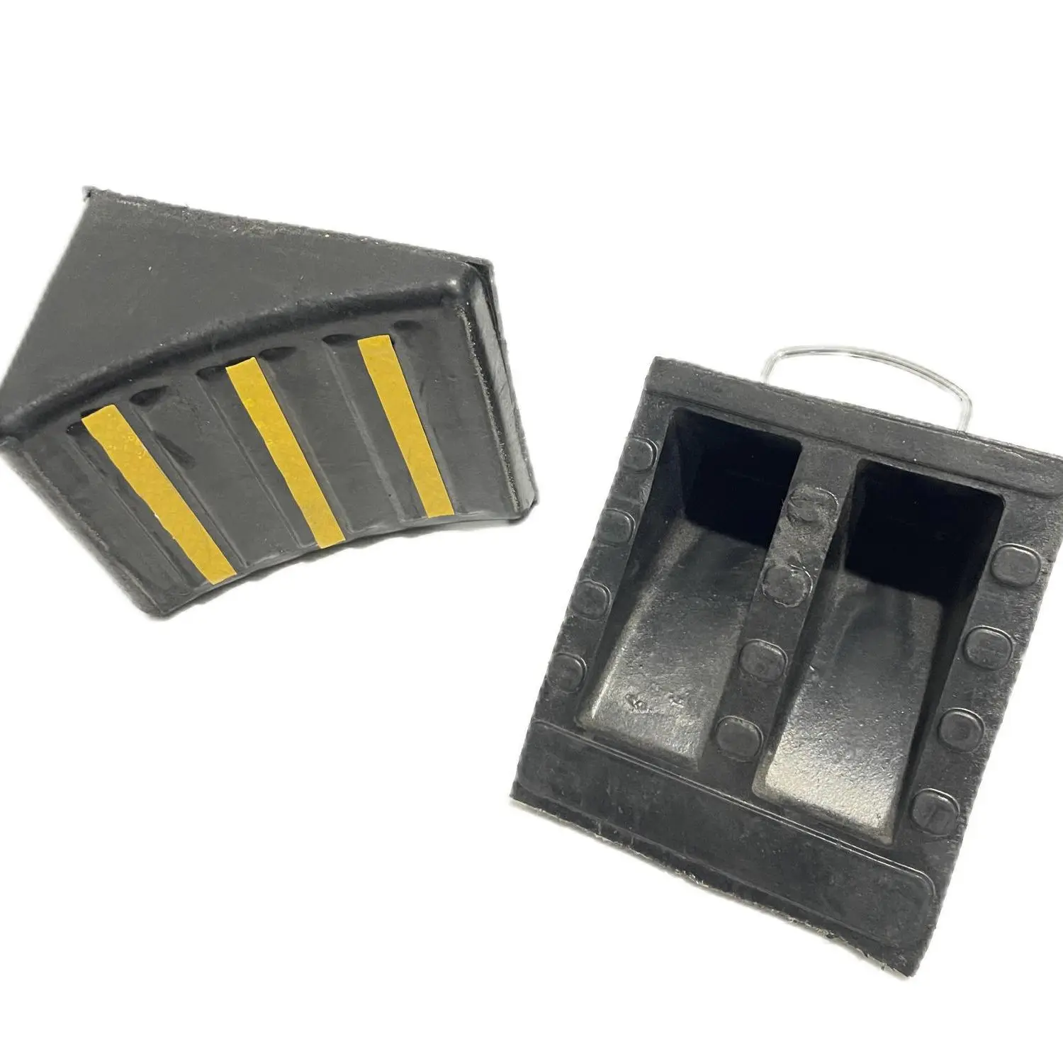 Portable Rubber Heavy Truck Stopper Wheel Chock Block Wheel Chock For Trailer