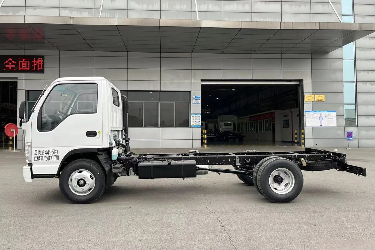 Vehicle Qingling Isuzu 100P Light Cargo Truck Car Diesel Oil Power Vehicle Trucks MINI EV Truck