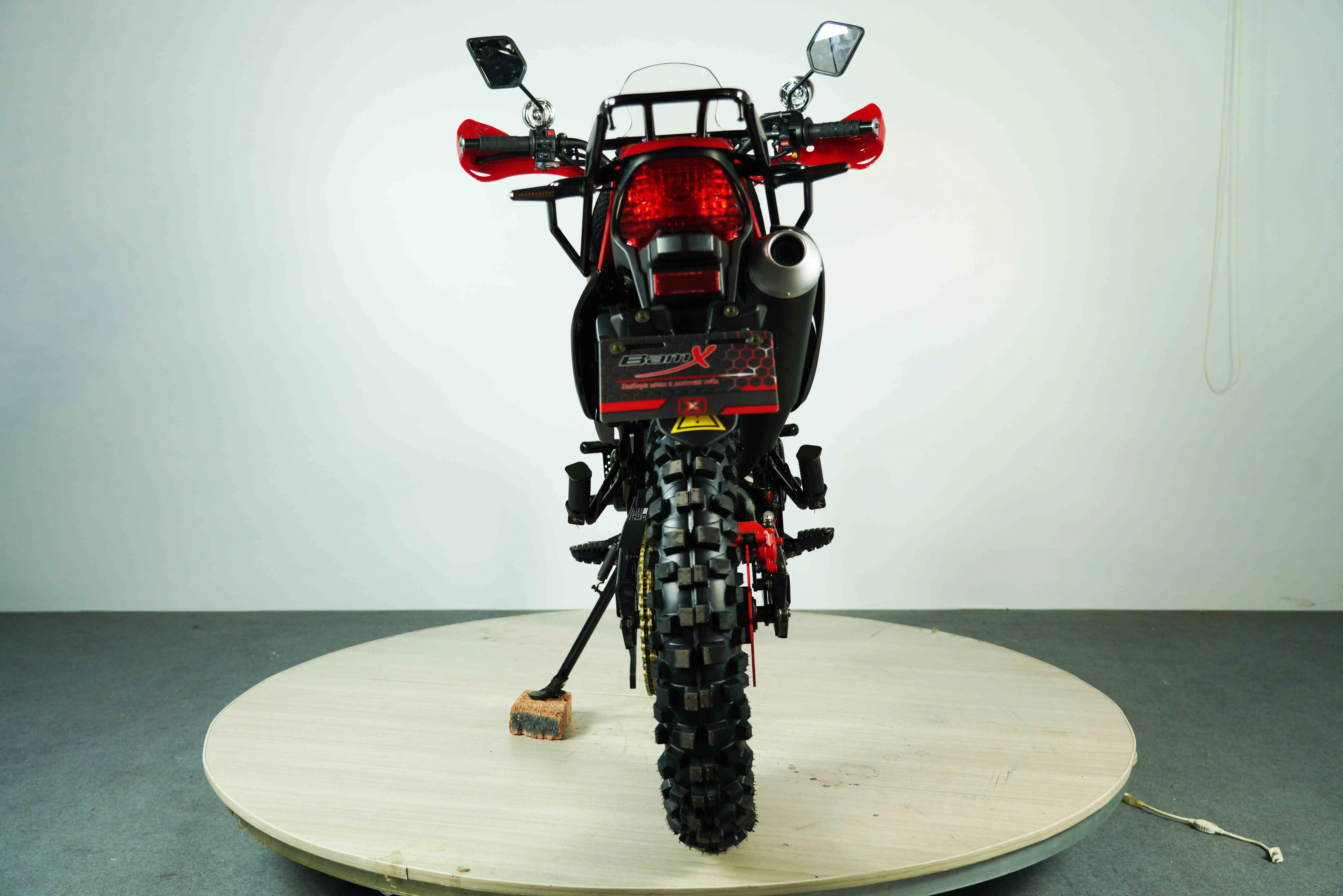 Мотоцикл мотоциклетный 4-тактный внедорожник 250cc