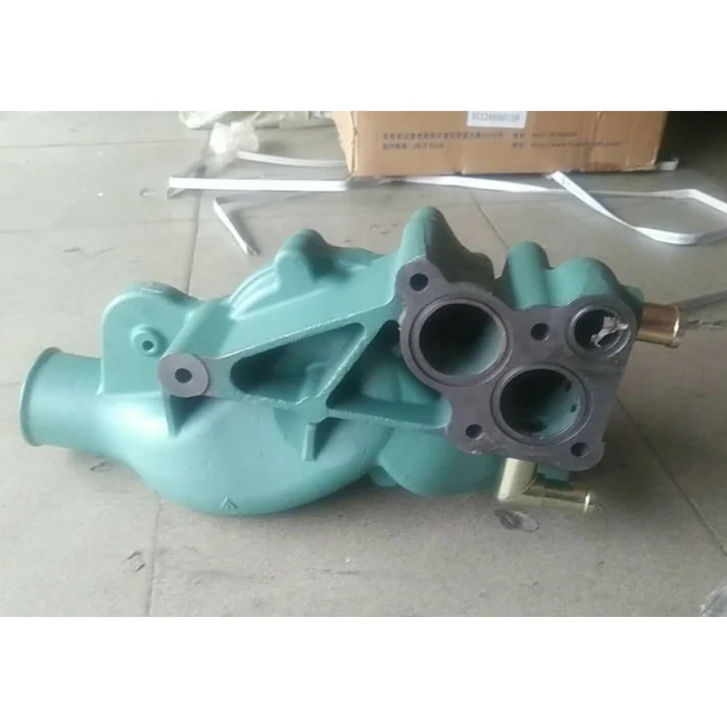 China Heavy Duty Engine Truck Spare Parts D12 Cooling Water Pump Assembly VG1246060108 Use For Sinotruk HOWO A7 Chinese Trucks
