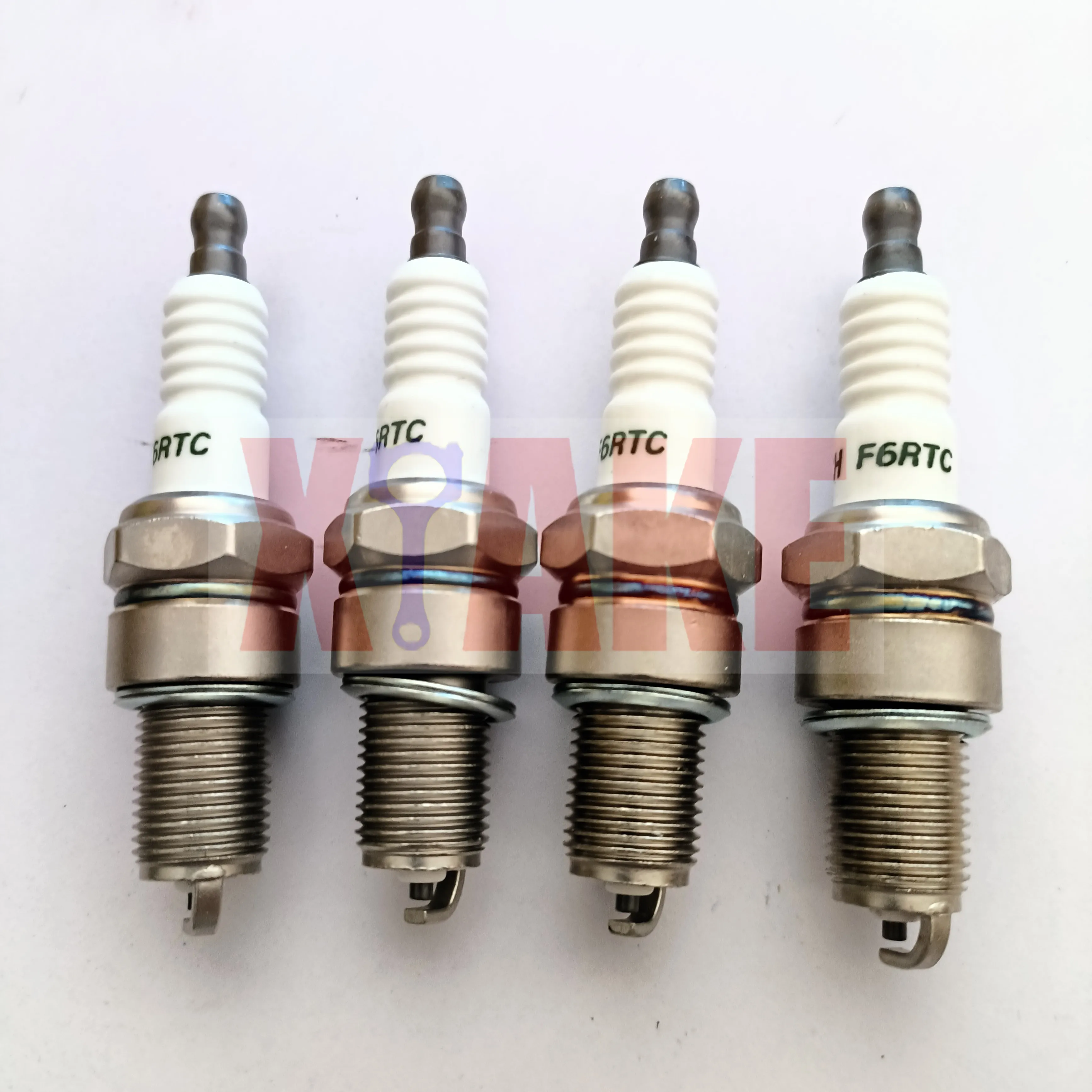 Car Engine Spark Plug for Chana Hafei DFM Wuling  465Q Engine F6RTC