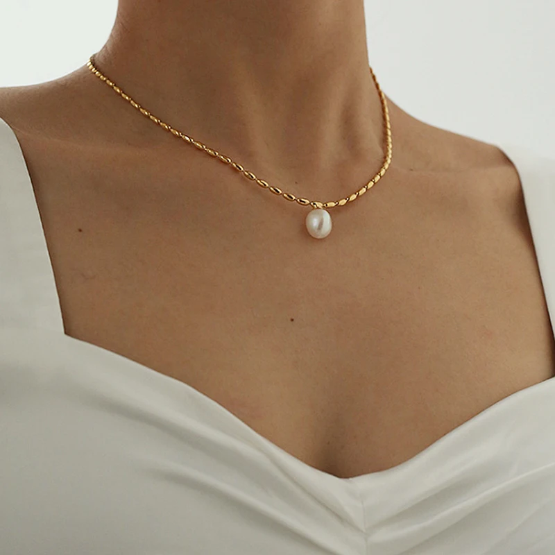 Designer 18K Gold Plated Rice Beads Chian Choker Necklace For Women Dainty Real Freshwater Pearl Pendant Necklace