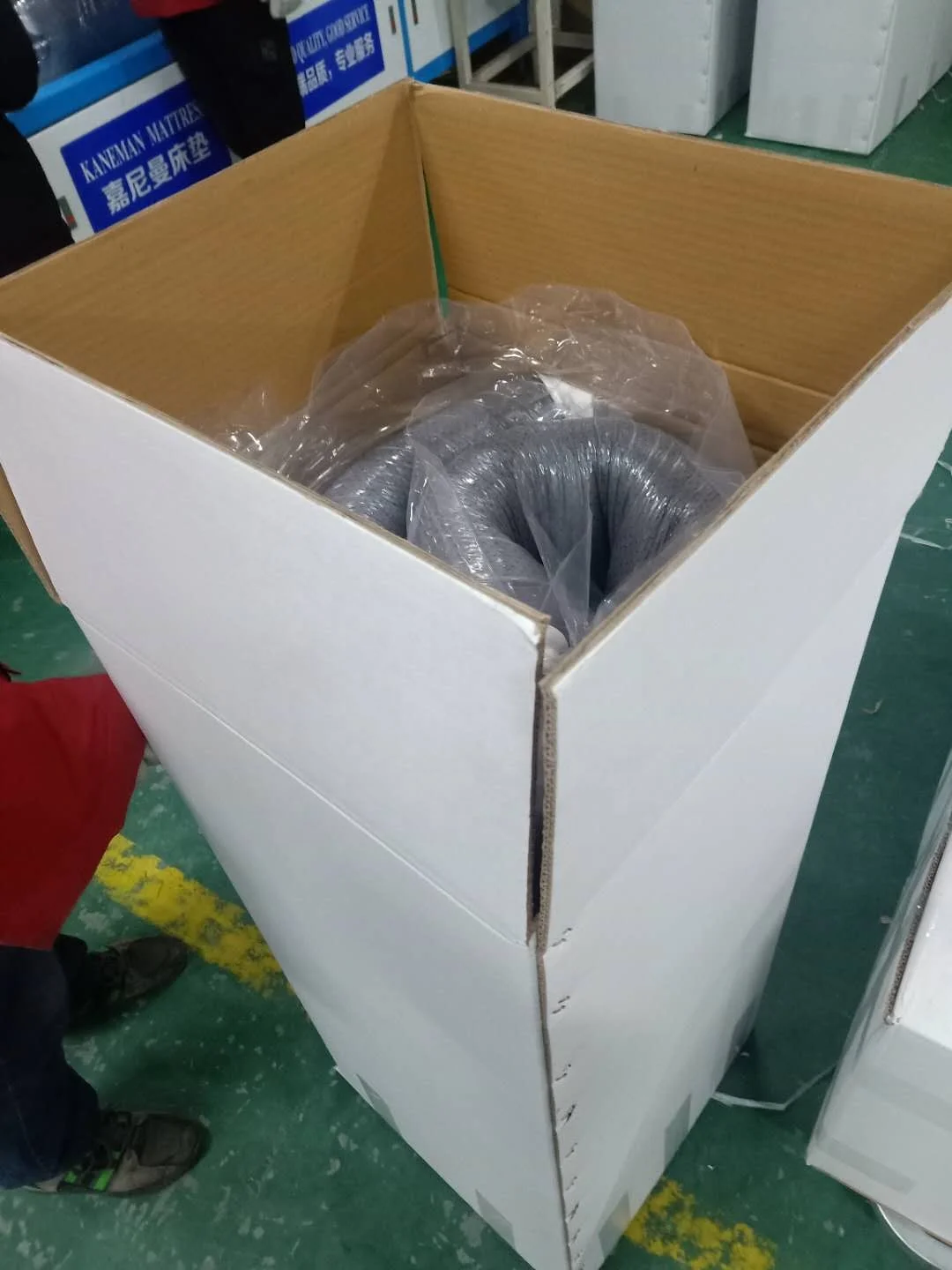 Classic  euro  top 10 inch pocket  spring mattress with natural latex  vacuum roll in print carton  box