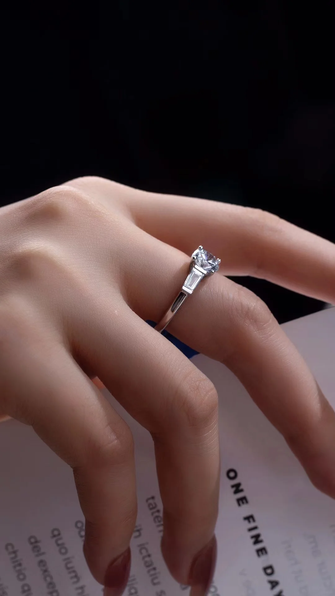 Four Prong Ring Side Edge with Emerald Cut Lab Created Diamond 18k Gold CLASSIC HY Round White Gold Engagement Bands or Rings