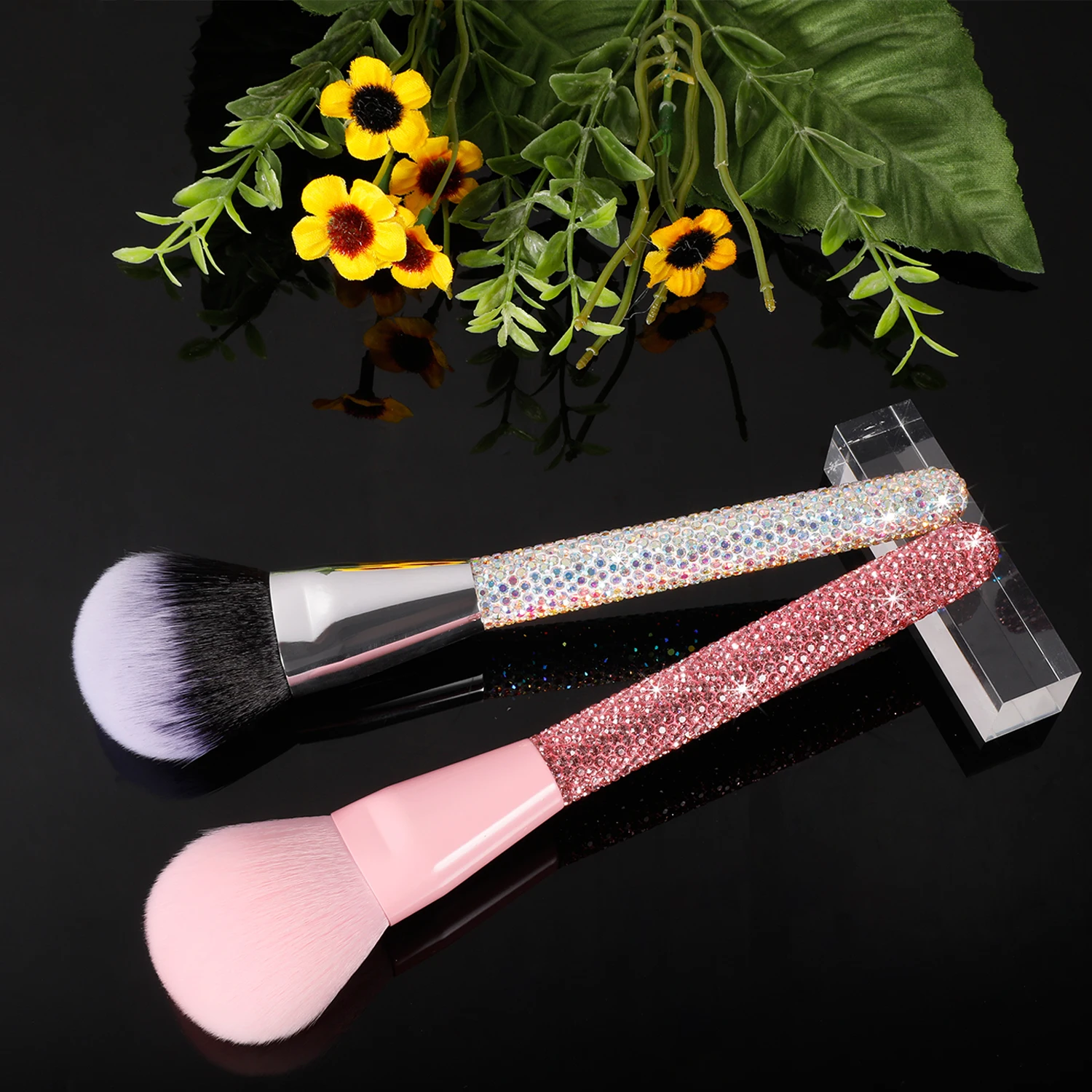 Gracedo Bling Makeup Brush Diamond Encrusted Crystal Luxury Shiny Glamorous Brush Jewel Sparkling Dazzling Diamond Makeup Tool