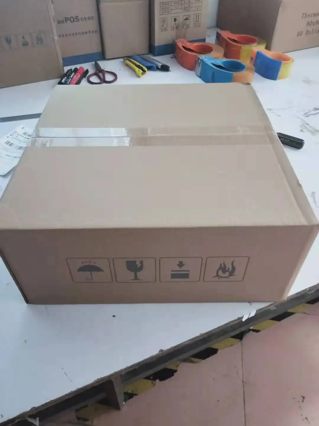 Высококачественные бумажные термобумажные рулоны 80*80 мм без сердечника