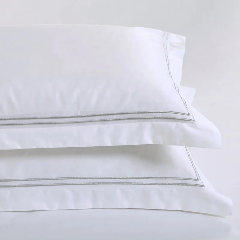 Super soft hotel use white cotton satin embroidery bed sheet sets bedding set bed linen