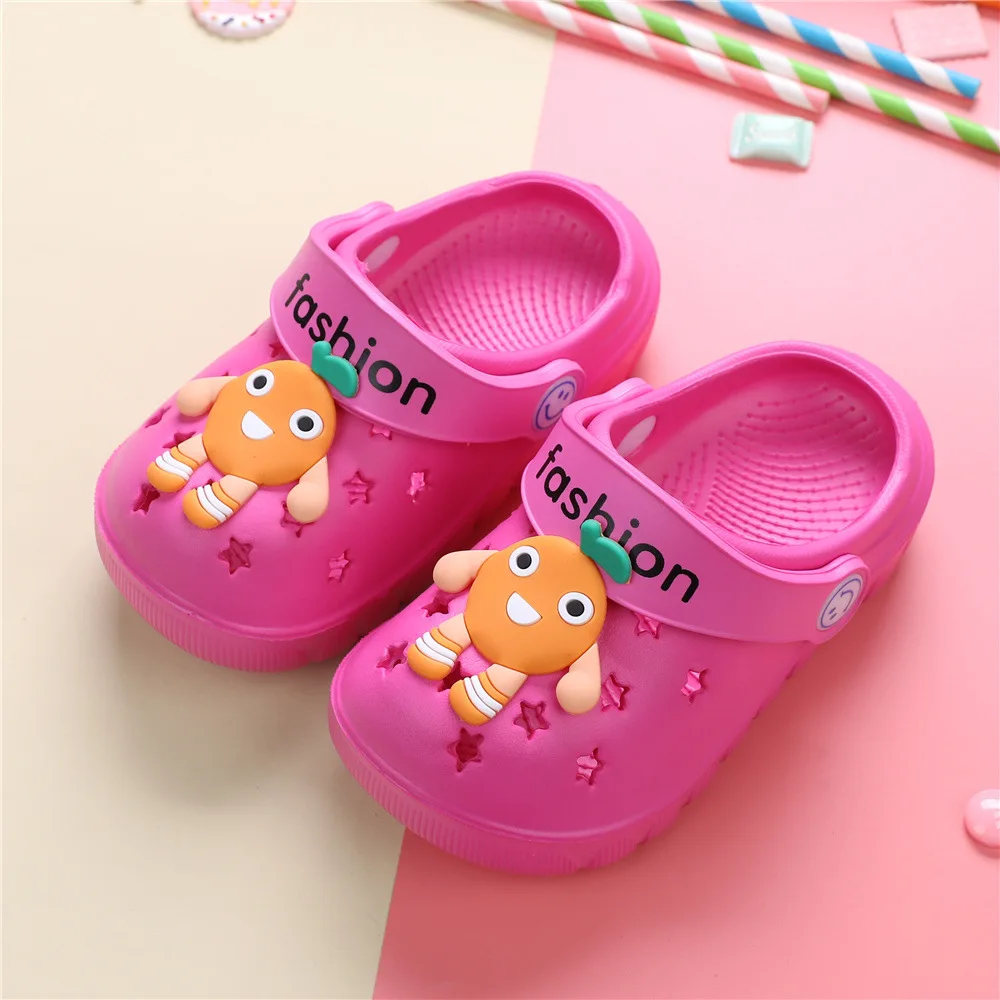 
2021 Toddler Cartoon Casual EVA Kids Clogs Home Garden Slip On Water Shoes Baby Girl Sandals Size 6 Kids Shoes for Girl 