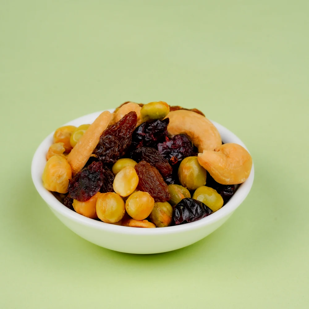 Duplex Package Raisins Cranberries Dried Fruit With Cashews Peas Nuts Trail Mix