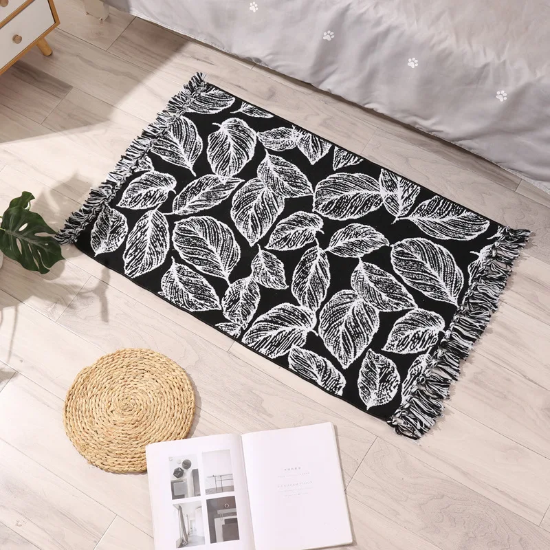 Manufacturer Boho Ethnic Bathroom Door Mats Carpet Runner Washable Woven Tufted Cotton Tassel Rugs For Living Room