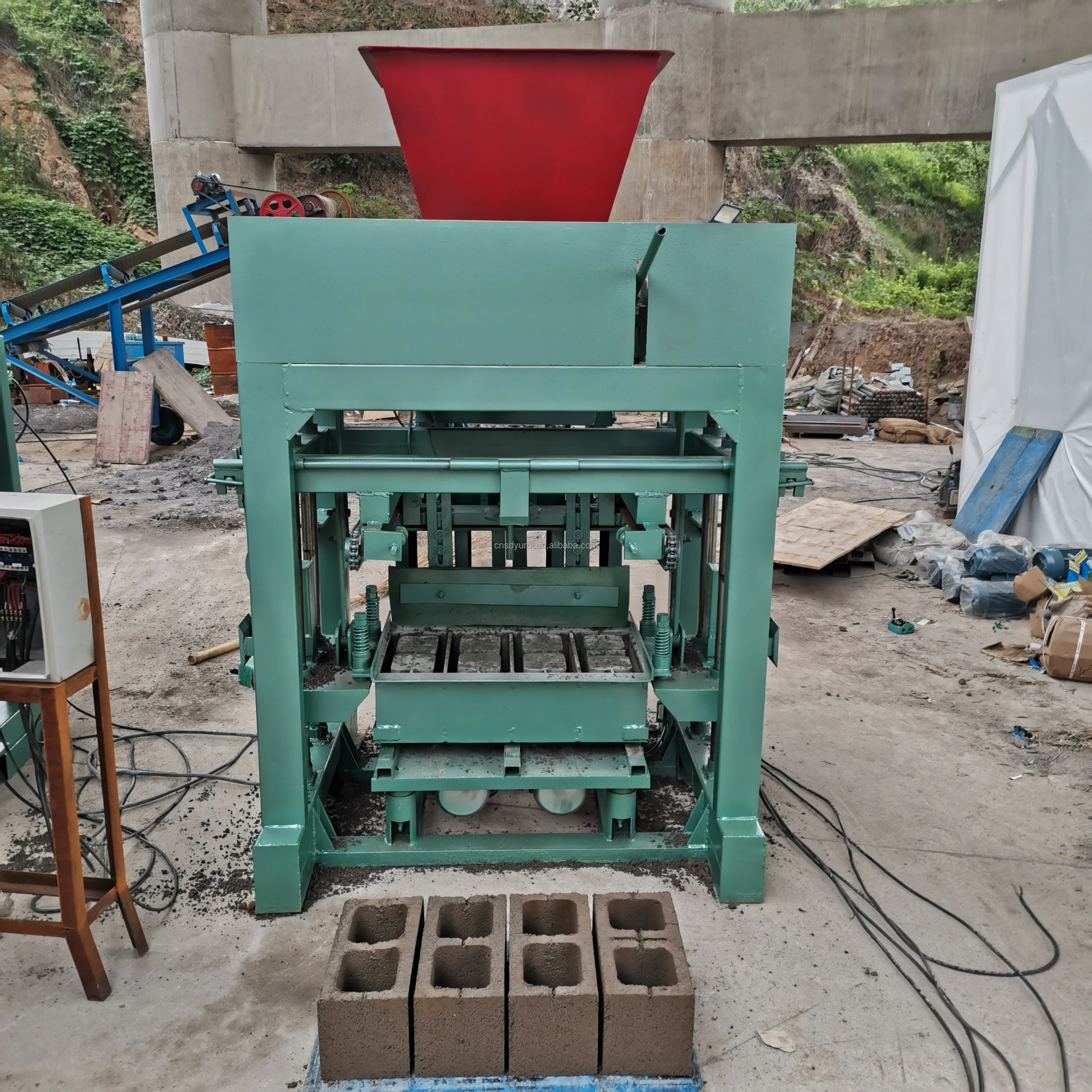 2025 горячая модель блок-машина с управлением ПЛК цена по прейскуранту завода-изготовителя