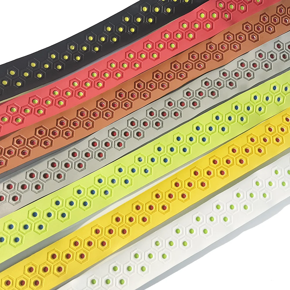 Get Moving Wholesale Top Quality Pu White Brown Green Color Fuse Breathable Perforation Paddle Grip Pickle Ball Paddle Grip Tape