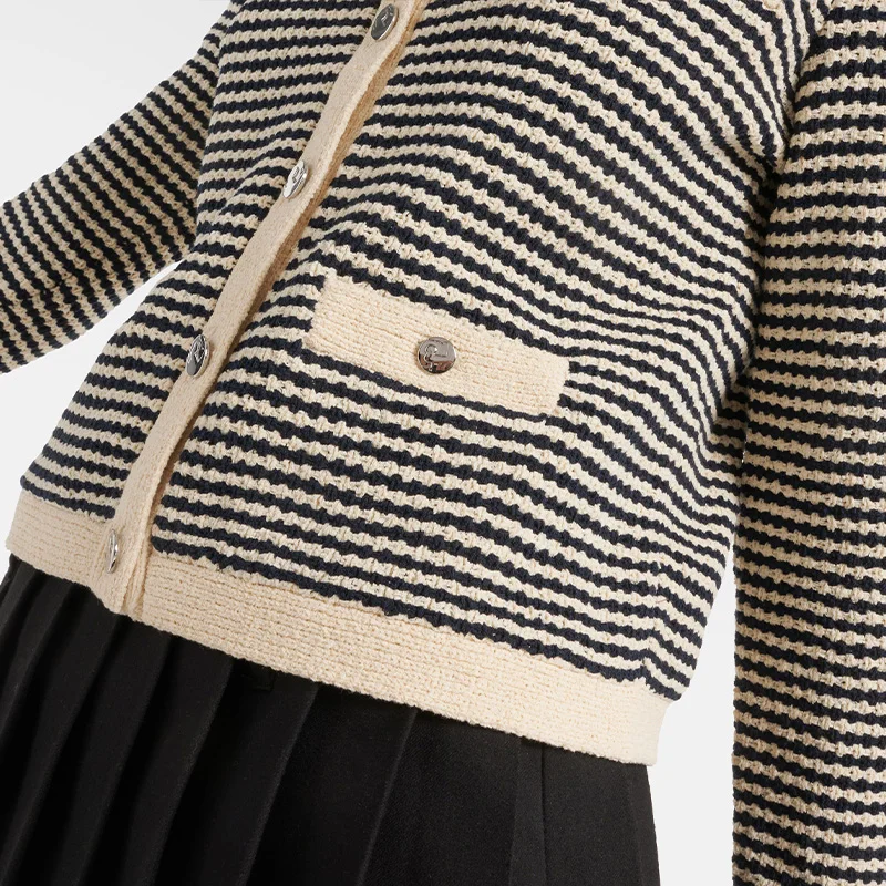 Sweater Factory OEM ODM 2025 Long Sleeve Pattern Wool Sweater Elegant Luxury Ladies Custom Knit Cardigan