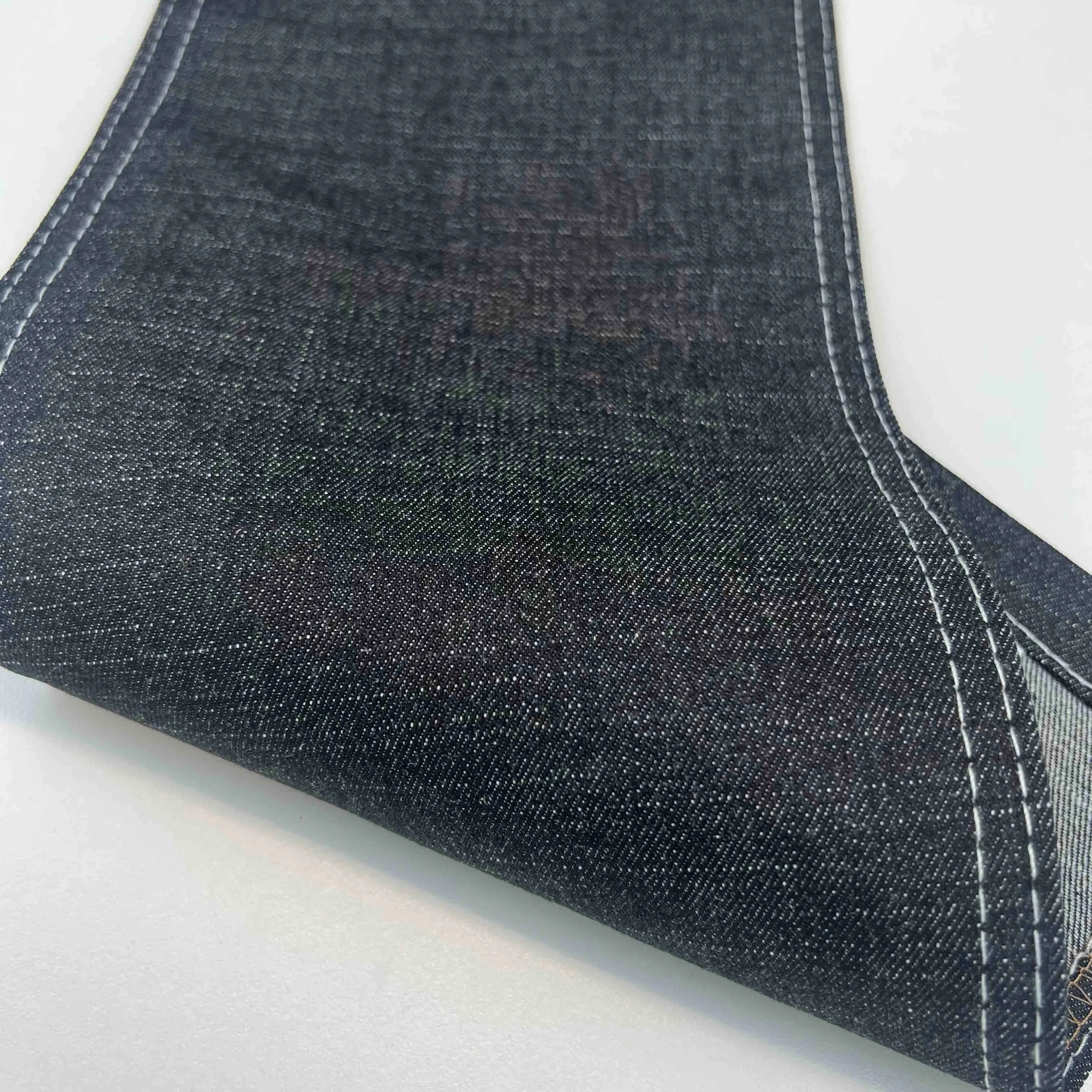 Heavy Weight of Cheaper Jeans Fabric With Crosshatch Denim Stock Lot for India Market Jean Samples