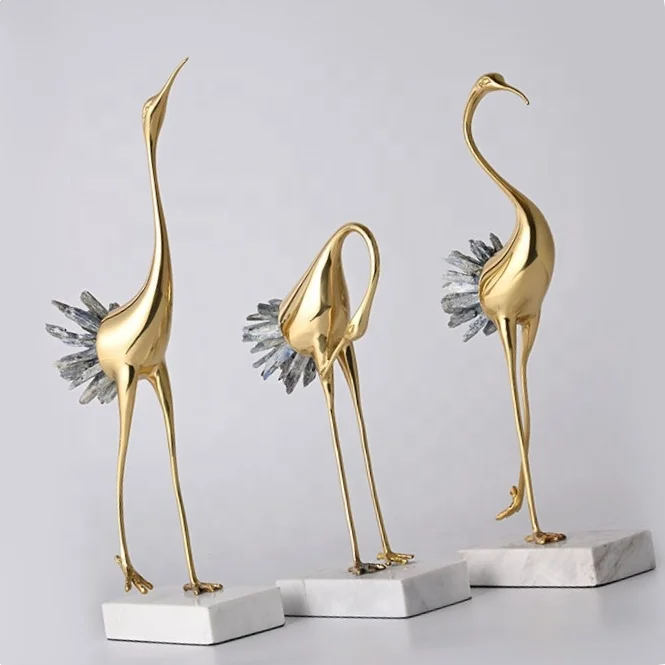 
European style living room crystal ornaments. Copper cranes furnishing articles 