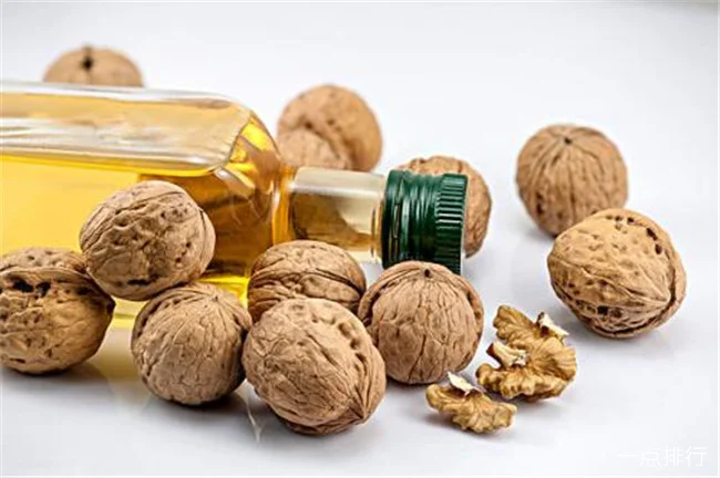 
The factory wholesale edible walnut oil a cold pressed 