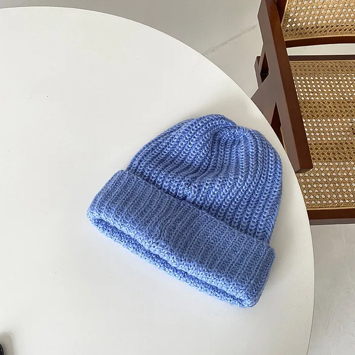 2023 Baggy Custom Logo Womens Knitted Winter Hats with Pom Pom Designer Slouchy Checker Custom Kint Beanie