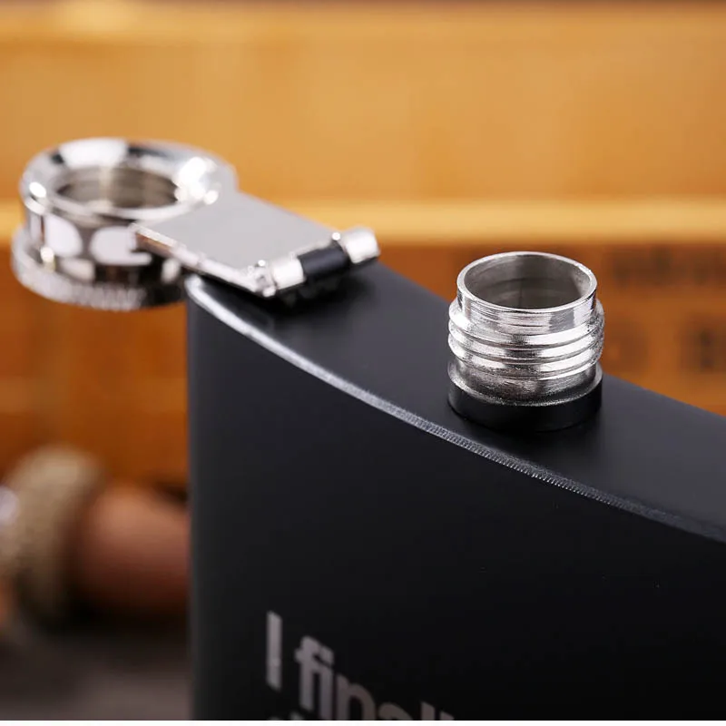 Custom Portable 304 Stainless Steel Alcohol 8oz Metal Engraved Small Matte Black Whiskey Cup Sublimation Hip Flask