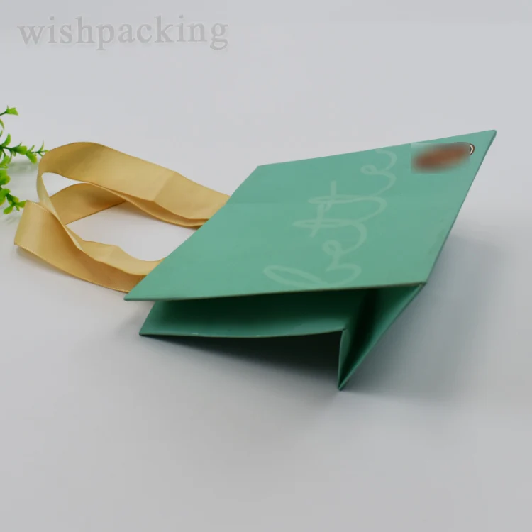 Factory Direct Small Batch Wholesale Customized Luxury Handheld Paper Bags With Cotton Ribbon