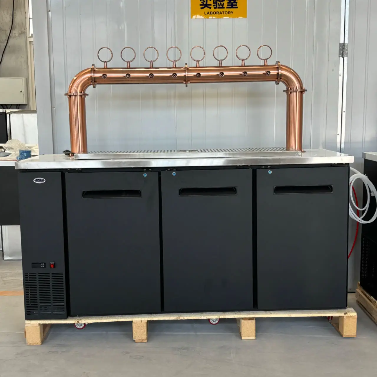 Commercial beer kegerator dispenser with bronze color beer towers