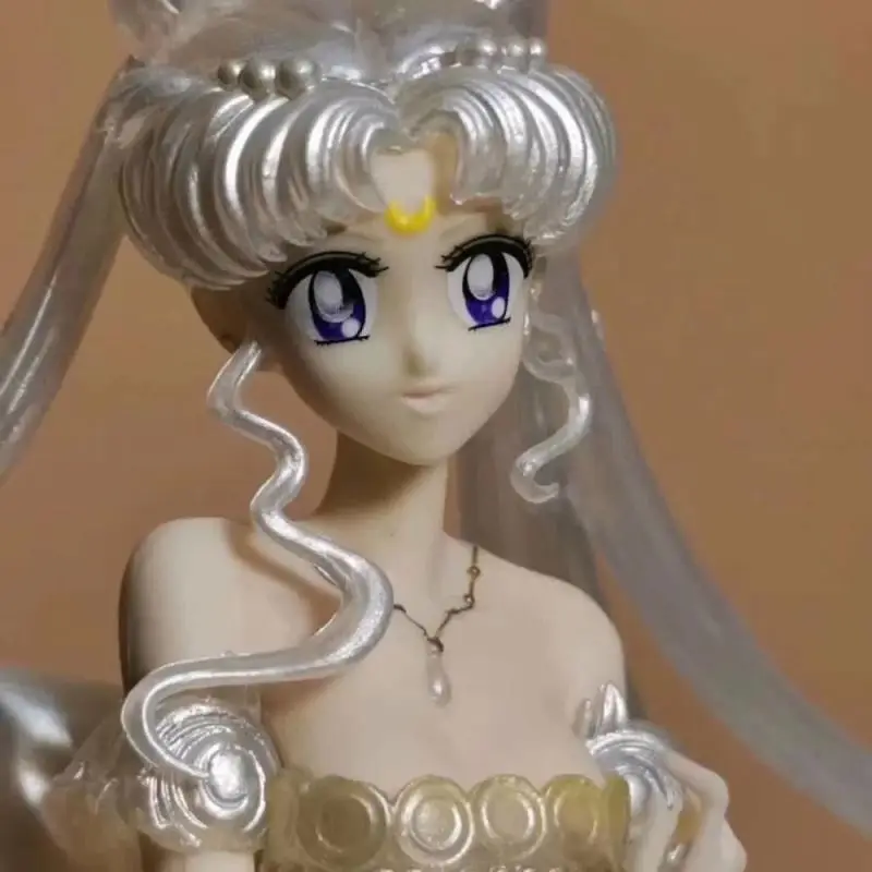 Hot sale Anime Sailor Moon Tsukino Usagi action figure Wedding dress boxed model toys