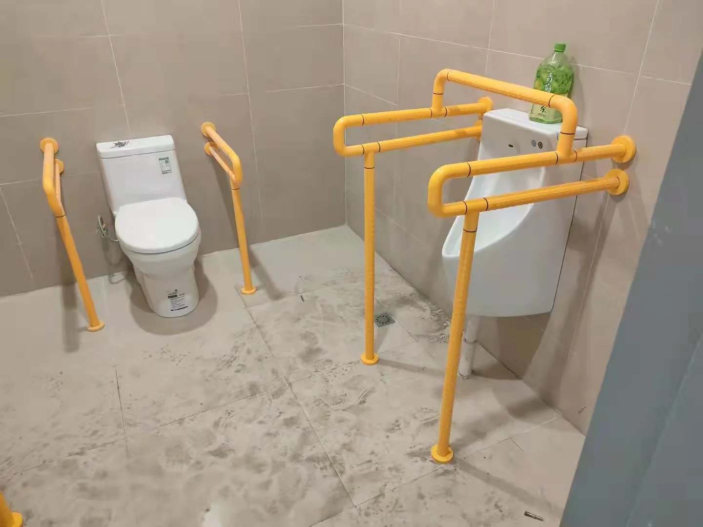 white yellow color nylon covered bathroom wall to floor U shape toilet safety grab bar