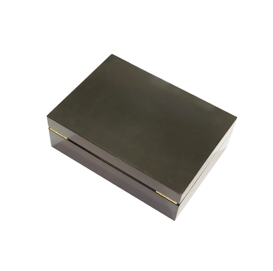 Custom Logo Black Paint Lid Closure Cosmetics Packing Flip Gift Bottle Top Luxury Mdf Wood Perfume Package Box