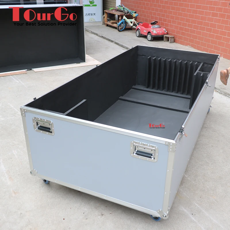 TourGo Portable Simultaneous Interpretation Cabin For Three Person Translation Booth