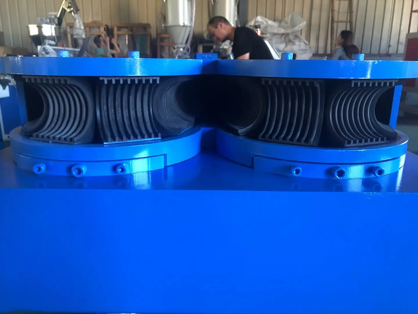 Оборудование по производствумдвухслойных гофротруб для вентиляции