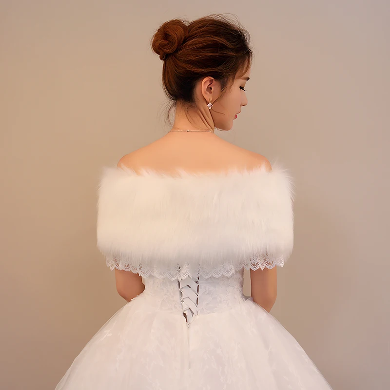 
Best selling wholesale winter bridal fur collar small shawl short lace rhinestone shawl pearl imitation buckle 