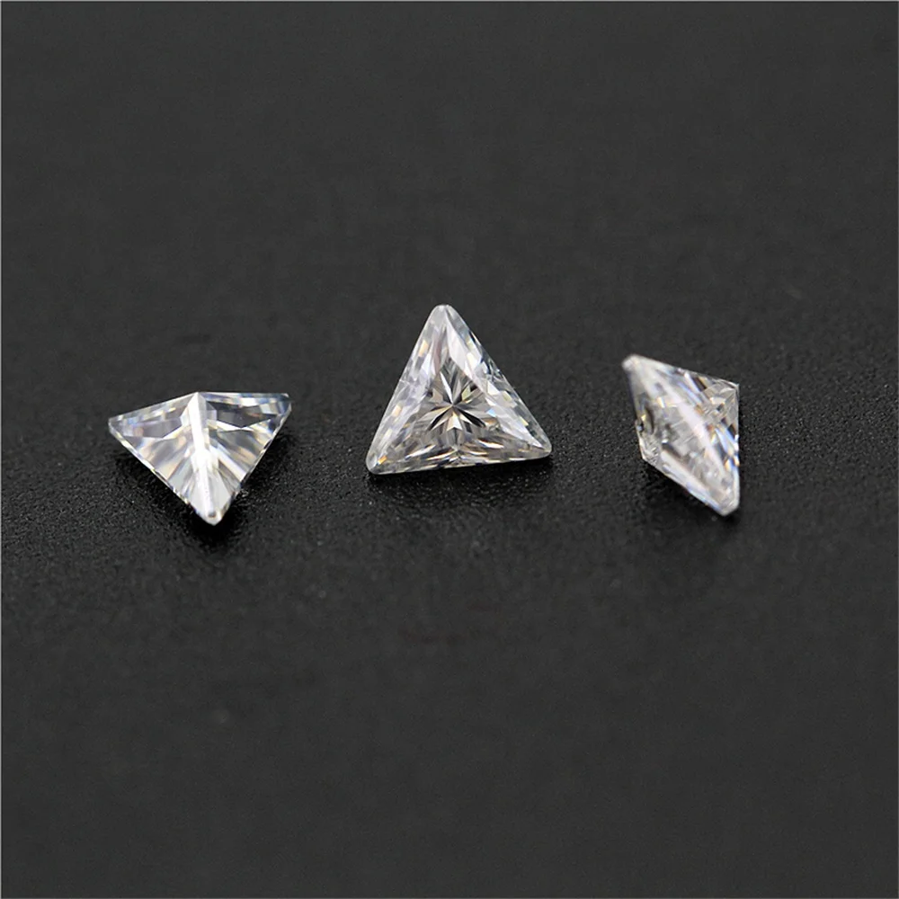 Wuzhou Moissanite Manufacturer Large Stock DEF VVS Triangle cut Rough Moissanite