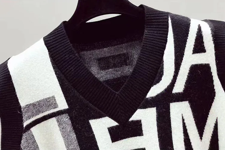 Accept small orders OEM knitwear cashmere sleeveless letter jacquard knitted men custom sweater vest
