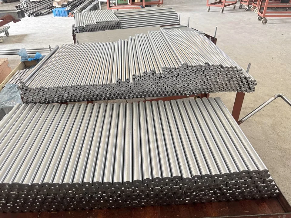 Cylindrical linear optical shaft solid hard shaft chrome plated rod processing steel bearing hydraulic cylinder piston rod