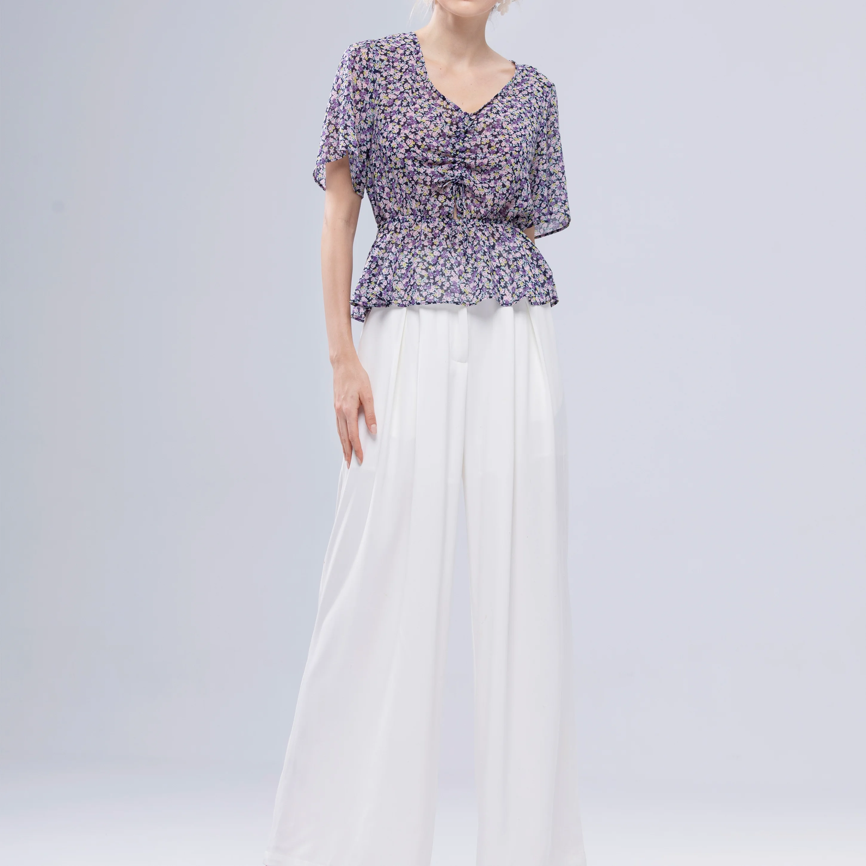 Женская одежда с эластичным поясом, летние повседневные облегающие элегантные блузки с коротким рукавом и цветочным принтом, топы