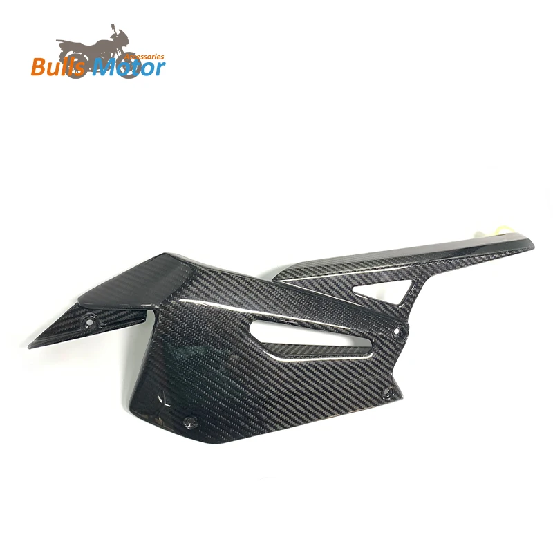For Aprilia RS 660 Chain Guard Cover Carbon Fiber Tuono 660 RSV4  Chain Cover Protector 2021 2022 Tuono660