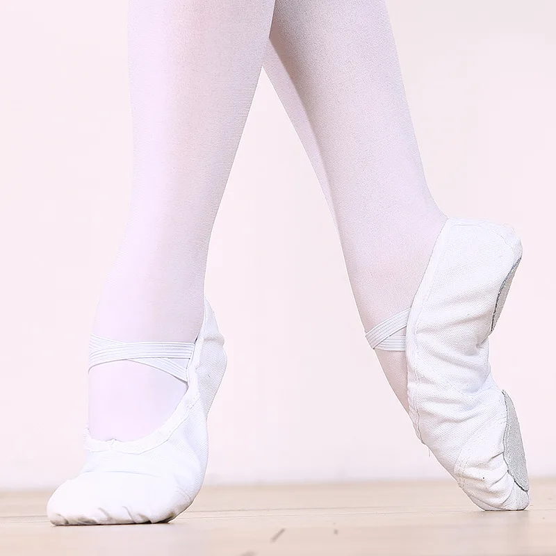 Детские танцевальные Тапочки; Кружевные парусиновые балетки на мягкой подошве для девочек; Кроссовки для девочек