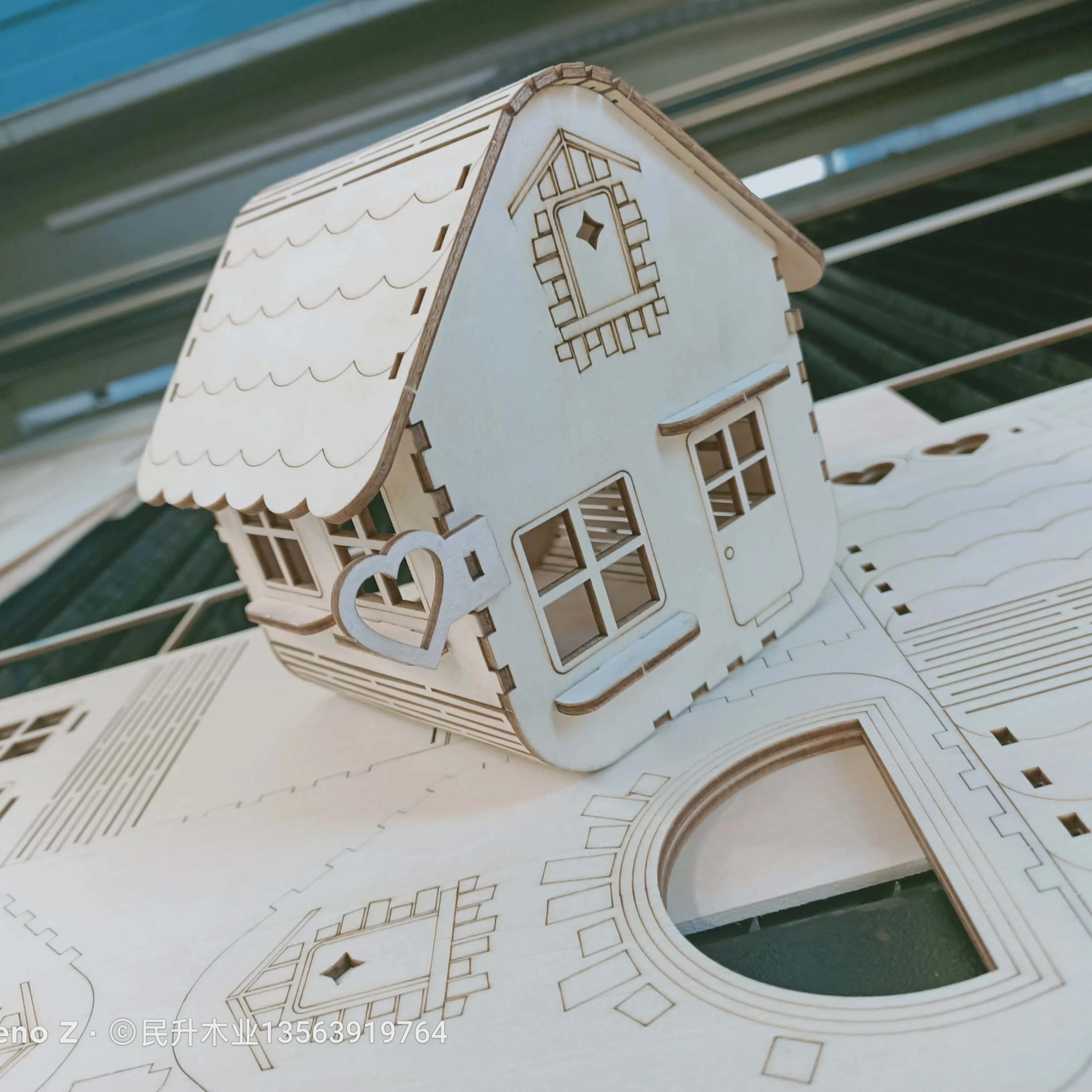 Customized 920*920 mm Basswood Engraving Board Unfinished Blank Wood Laser CNC Cutting Decoration Carton Souvenir DIY Europe