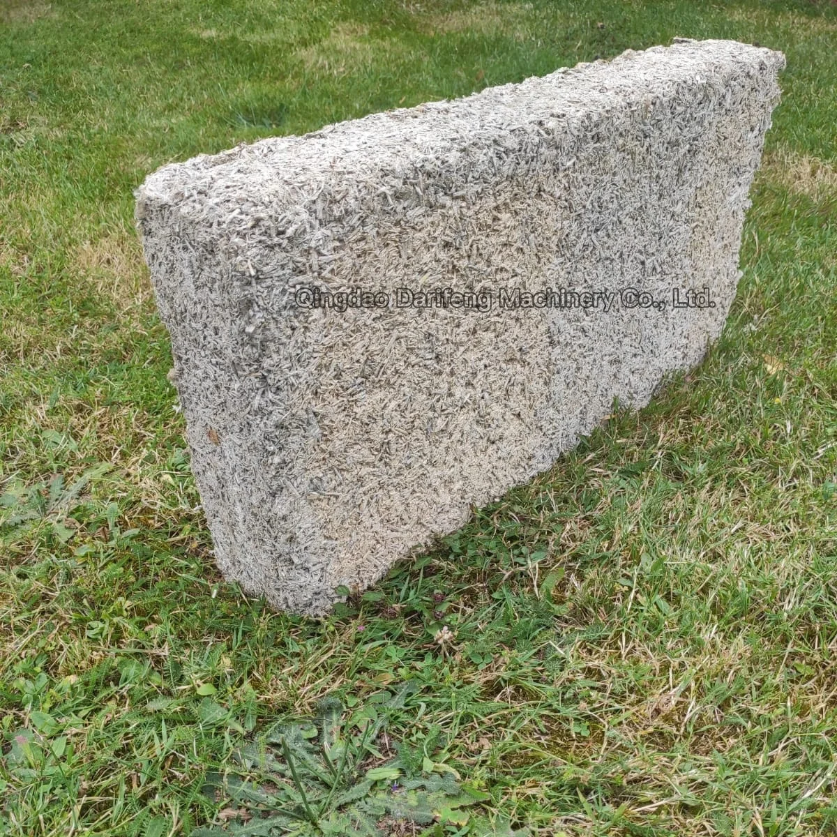 QT6-15 600x200x200mm Hempcrete brick building automatic hemp block making machine