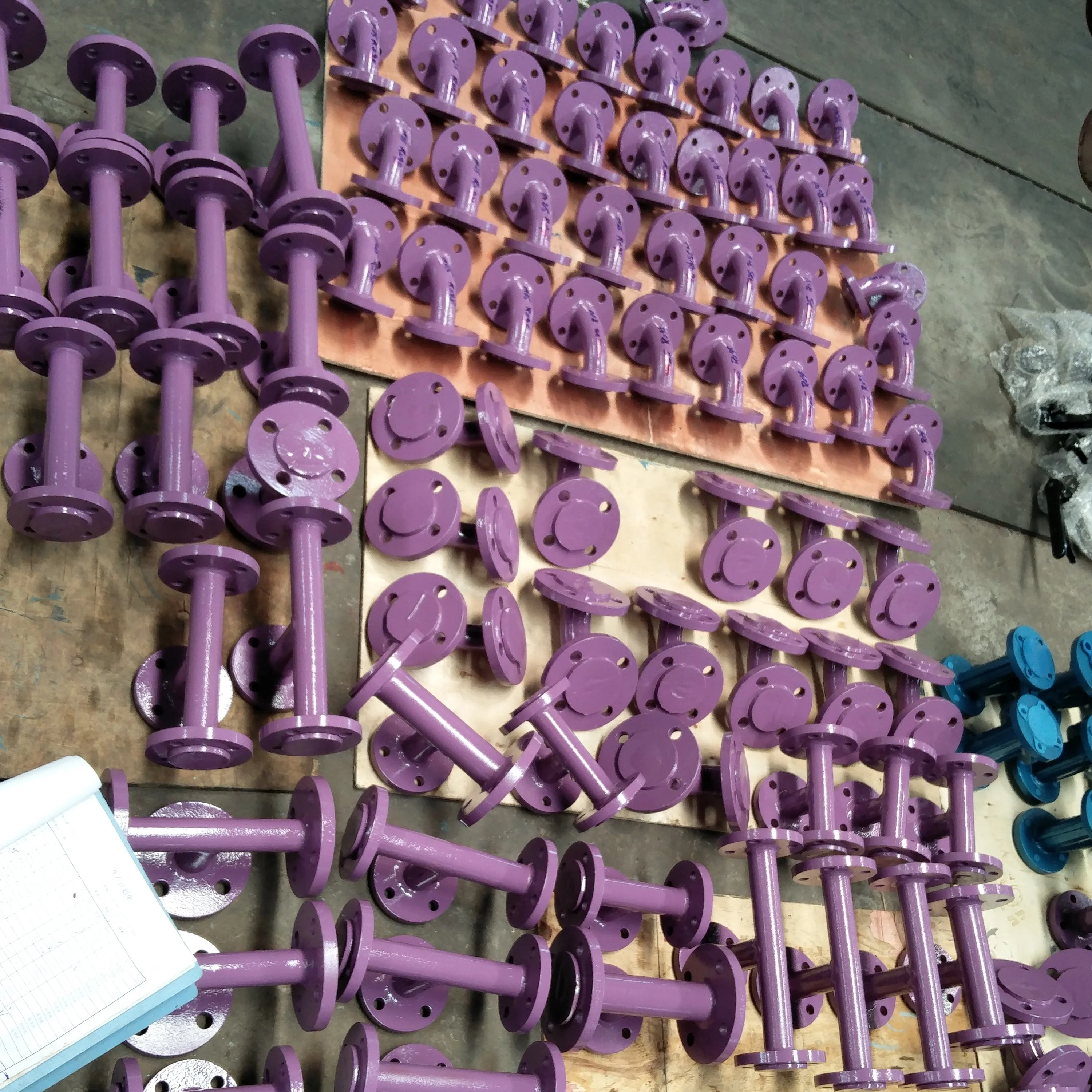 Hot Sale PTFE/PFA Lined Equal/Reducing Tee Fixed/Loose Flange Type Pipe Fittings for Chemical Industrial resistance acid