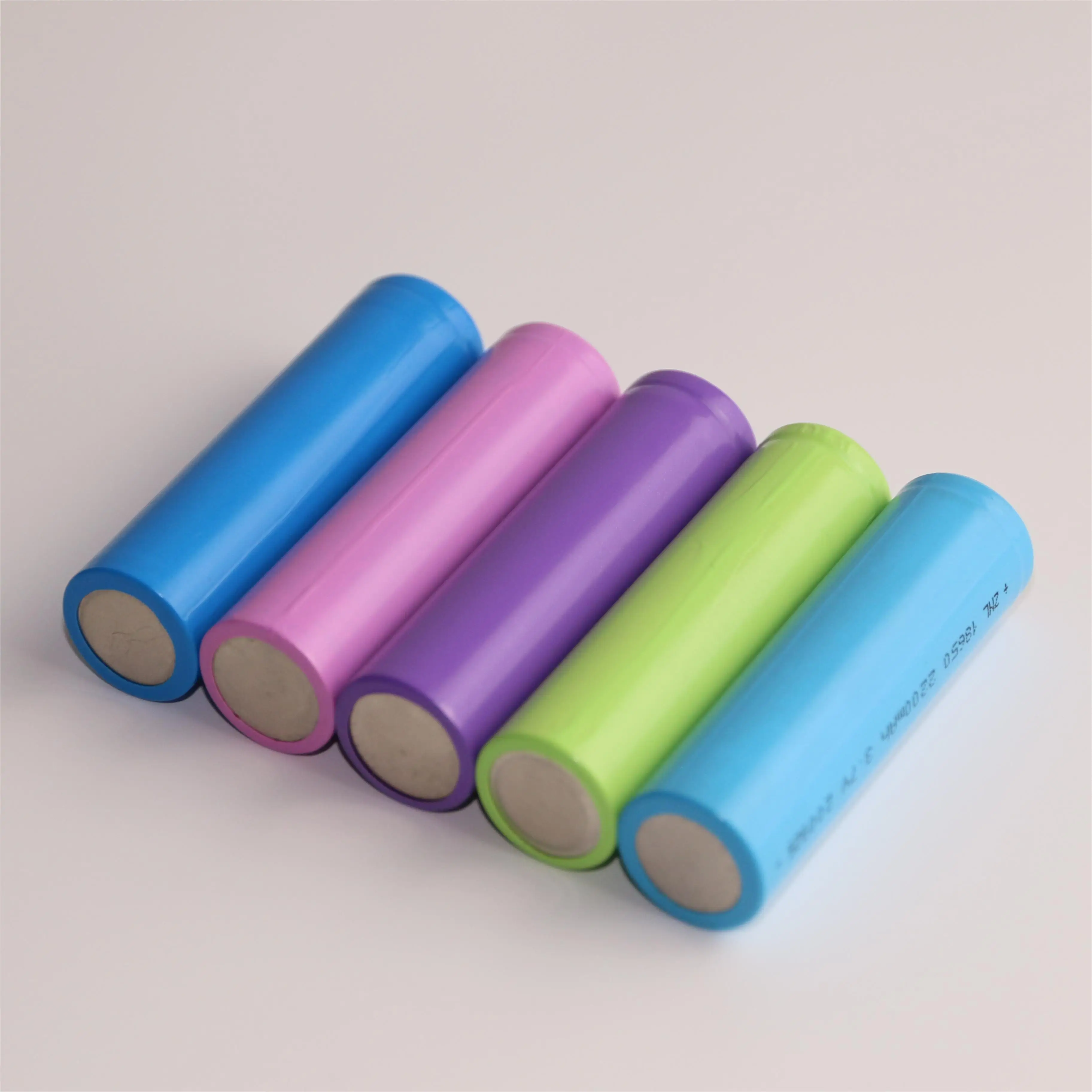 Высокая скорость разряда 18650 30Q 3 7 V 3000mAh 30A разрядный ток перезаряжаемая литий-ионная аккумуляторная батарея