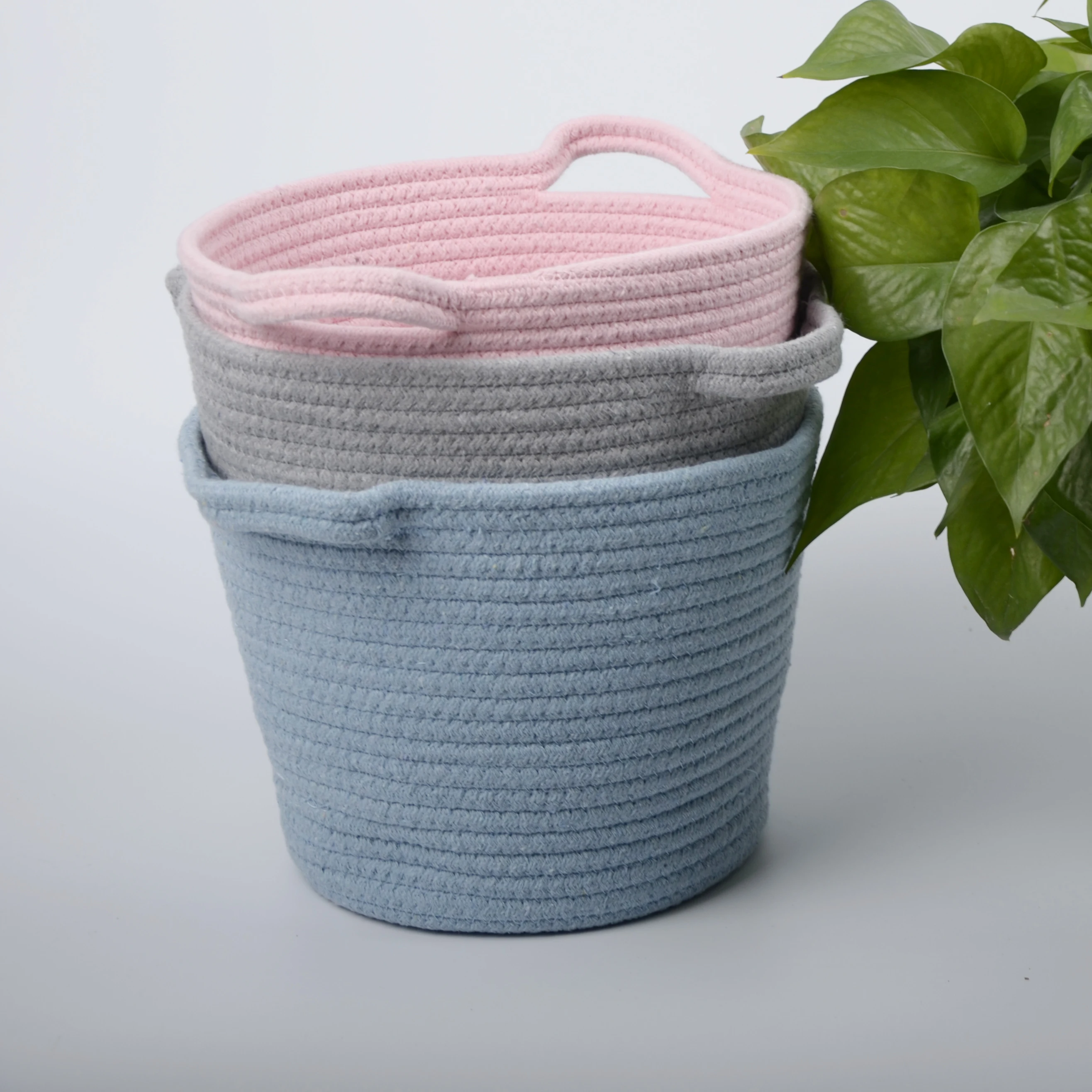 cotton rope woven storage basket hot-selling storage desktop sundries organizer basket cotton rope basket with handles