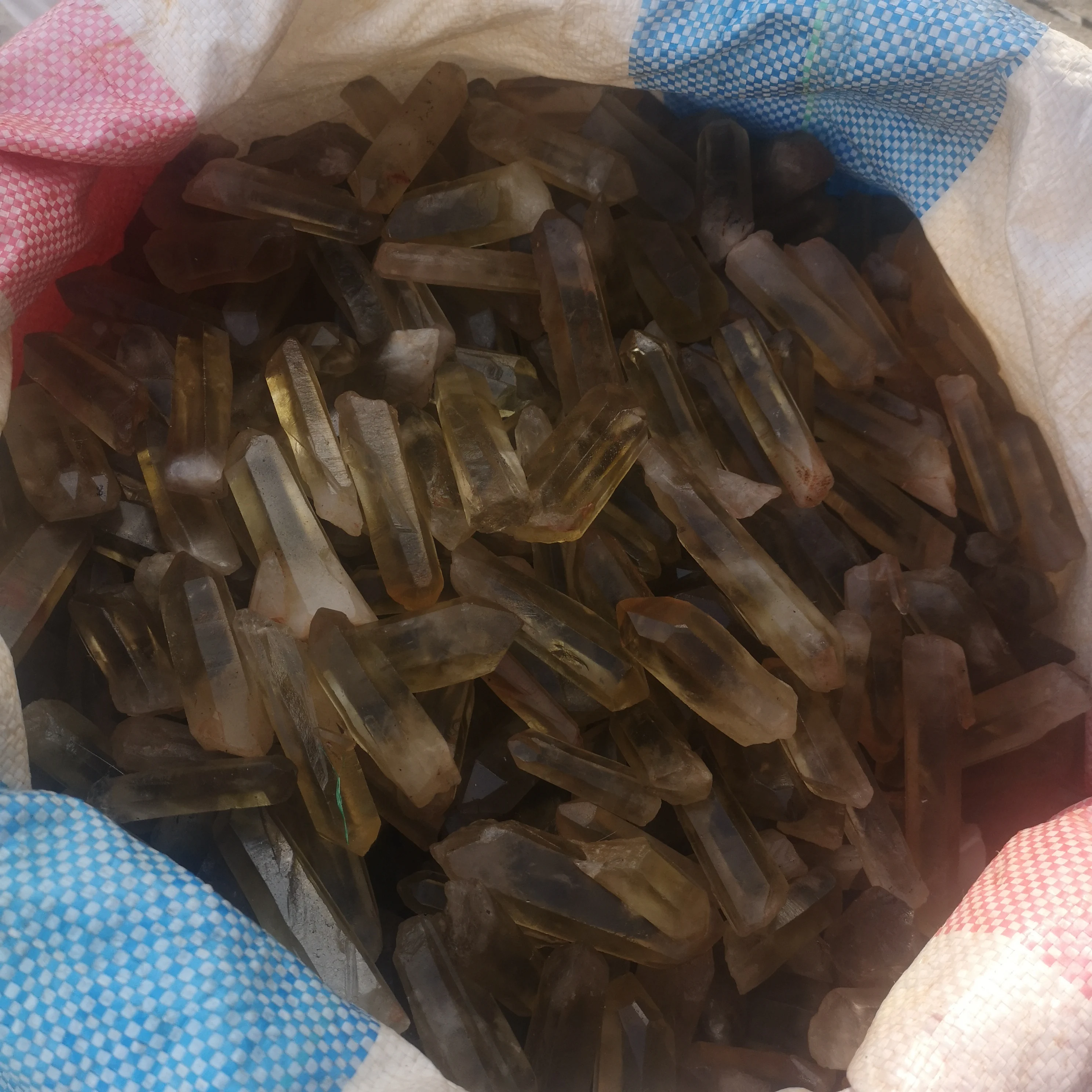 Wholesale Natural Smoky Crystal Quartz Point Raw Rough Citrine Strip Crystal Specimen