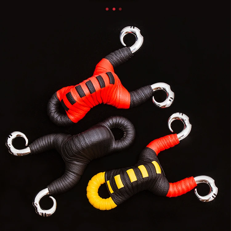 
Cold Roll Powerful Sling Shot Titanium Steel Slingshot Unique Design Bow Catapult Outdoor Hunting Shooting Slingshot 