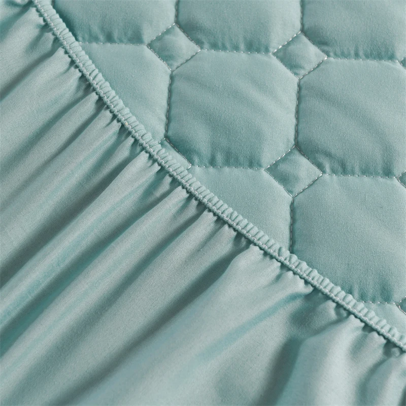 Microfiber Mattress Protector Quilted Fashion fitted sheet For family