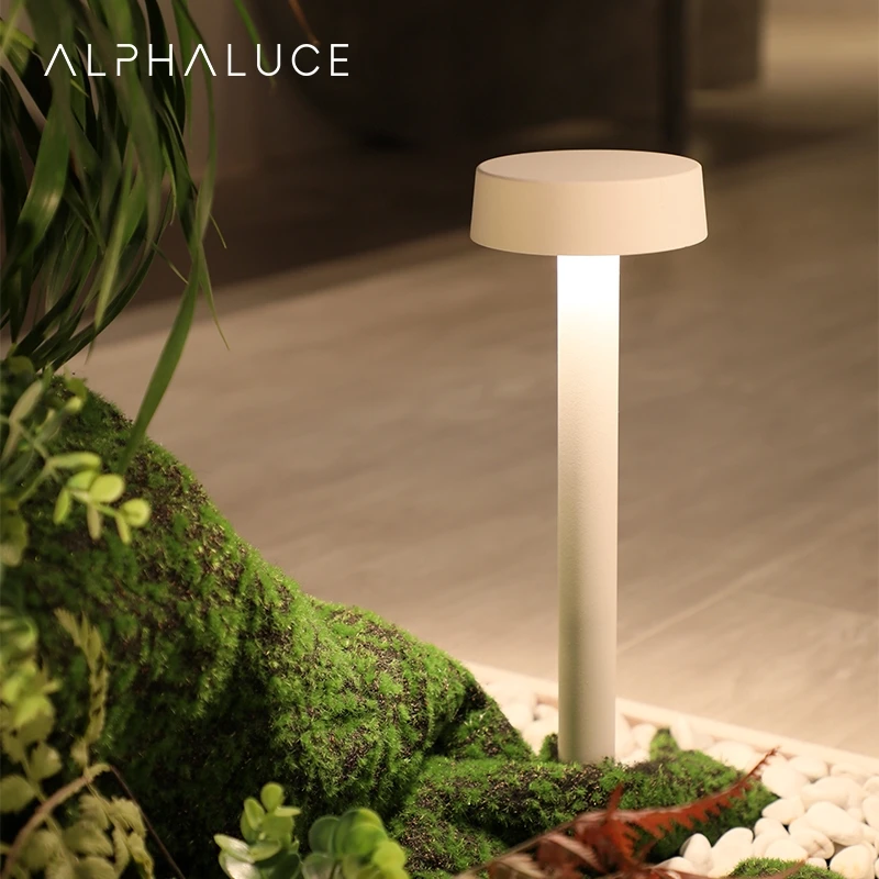 New Design Customized 400Mm 600Mm 800Mm Outdoor Lawn Lamp Hotel Villa Landscape Pillar Post Dc24V Led Bollard Light