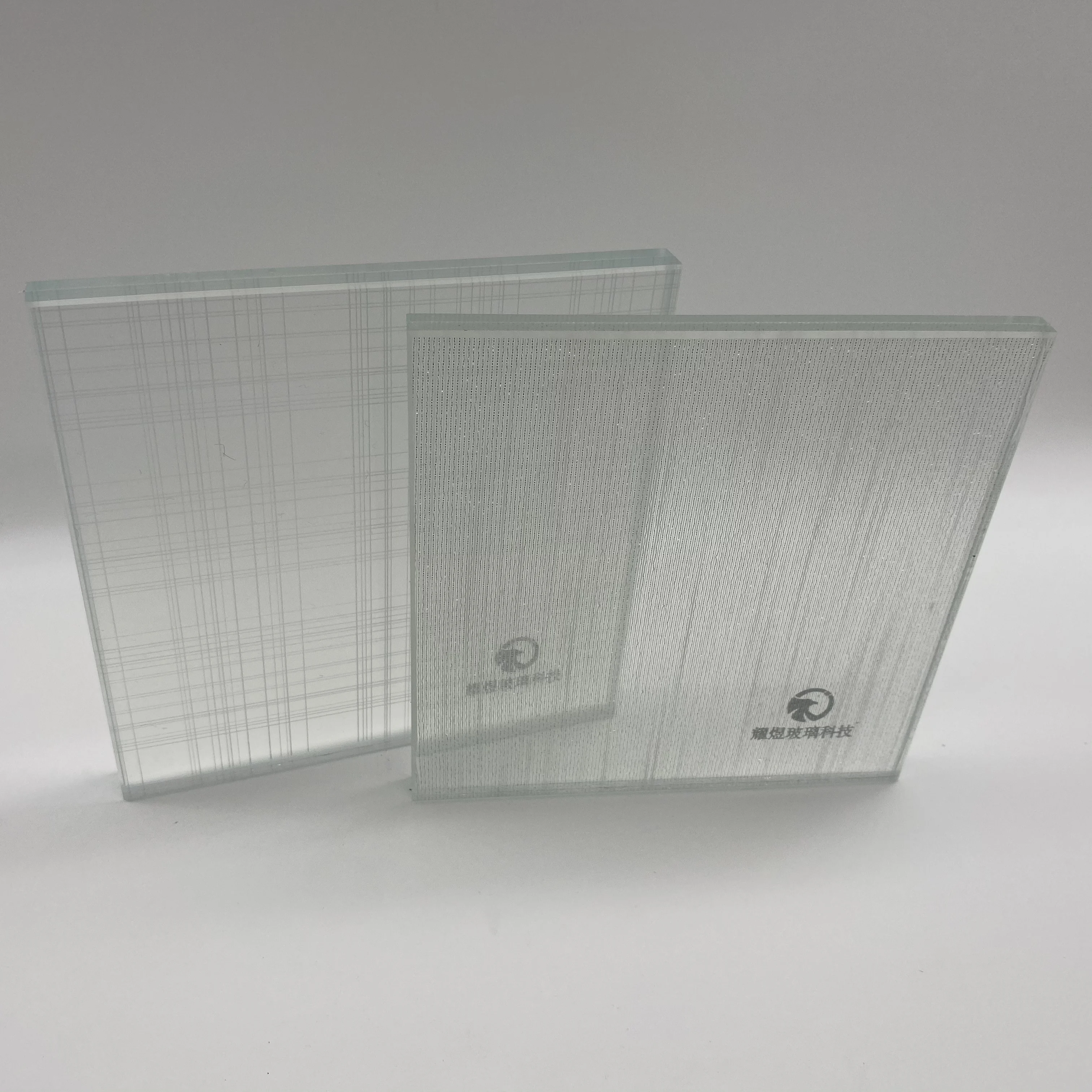 5mm, 6mm, 8mm, 10mm tempered decorative gold wire mesh Laminated Glass customized