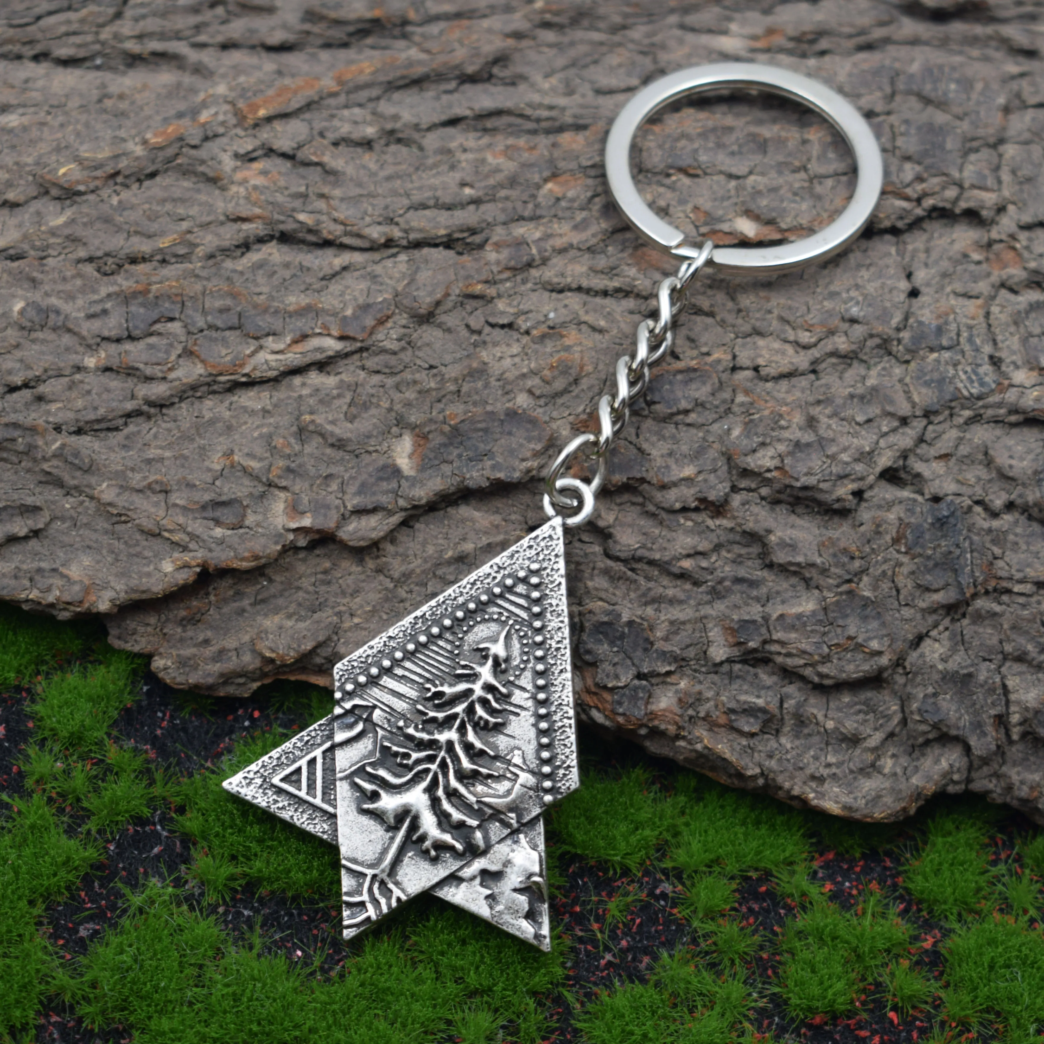 Nature Series Forest Pine Tree Pendant Keychain Christmas Party Gifts Gift To A Friend